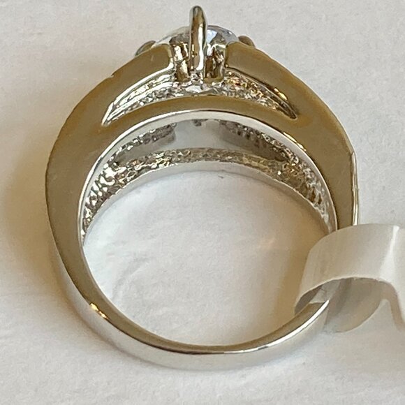 Vintage Silver Cubic Zirconia Cocktail Engagement Ring Size 6 7 8 9 RhodiumPlate - Picture 9 of 15